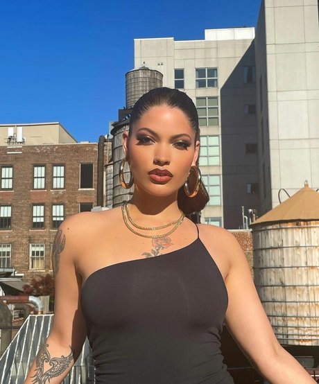 milf sexy onlyfans erótica exclusiva galerías