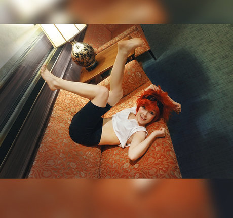 Aara Lee estrella porno hd galerías