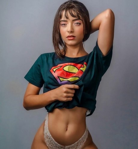 Talita Sandrely estrella porno exclusiva galerías