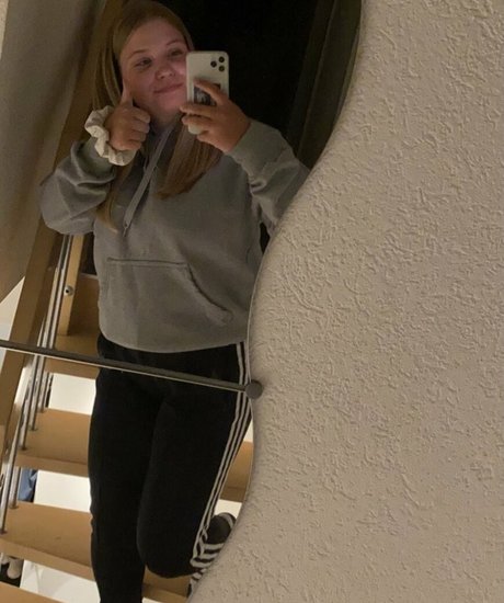 Aline Zwahlen Profilfoto