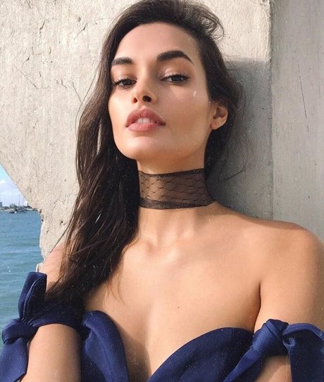 Gizele Oliveira modelo xxx recopilación