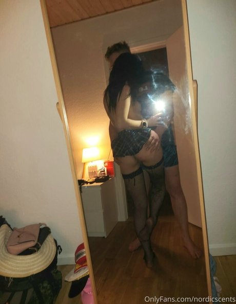 Nordic Laura desnudos estrella recopilación