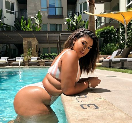 Alexus Danisha estrella hd galería