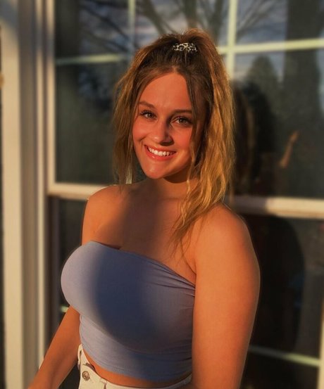 onlyfans de asiáticas delgadas desnudo bonito imagen