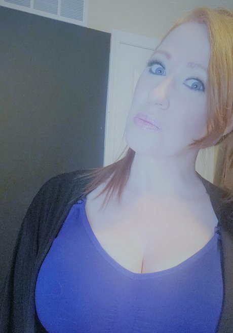 Rawrist estrella adulta imagen