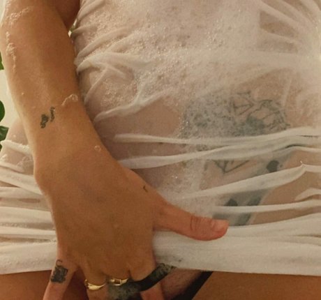 Bek Ellen arte modelo imágenes