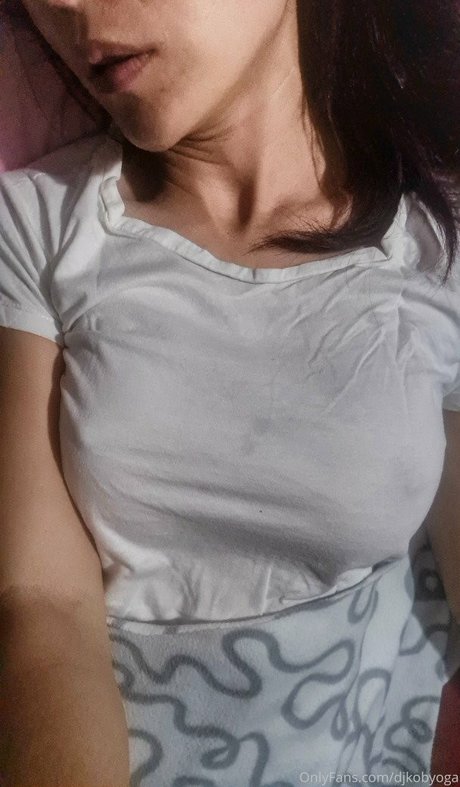 Dj Kob Yoga libre de estrellas imágenes