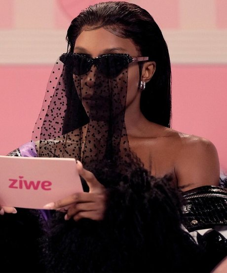 Ziwef estrella exclusiva archivo