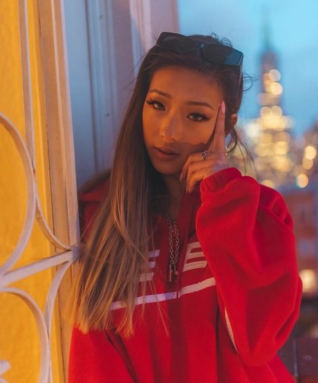 Gloriawuuu estrella porno hermosa galería