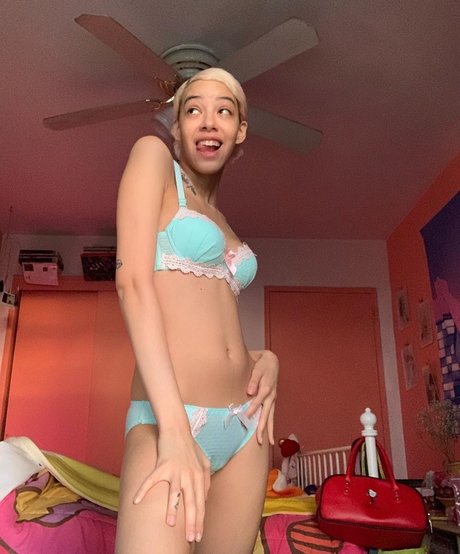 Sebastian Rosemarie modelo perfecto galería