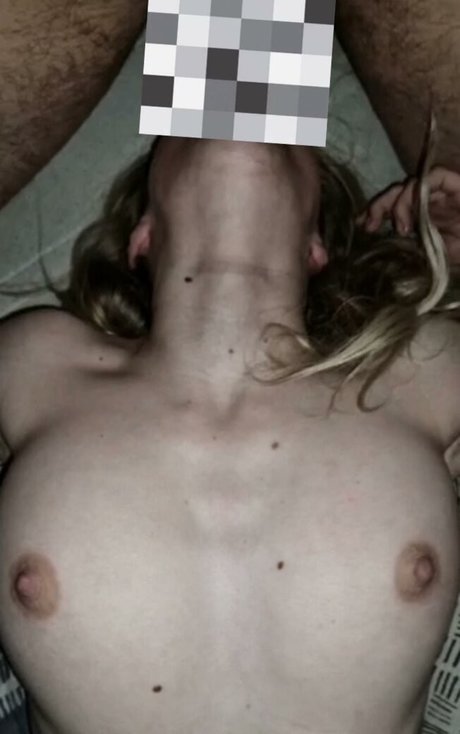 lilmiss bella modelo gratis fotos