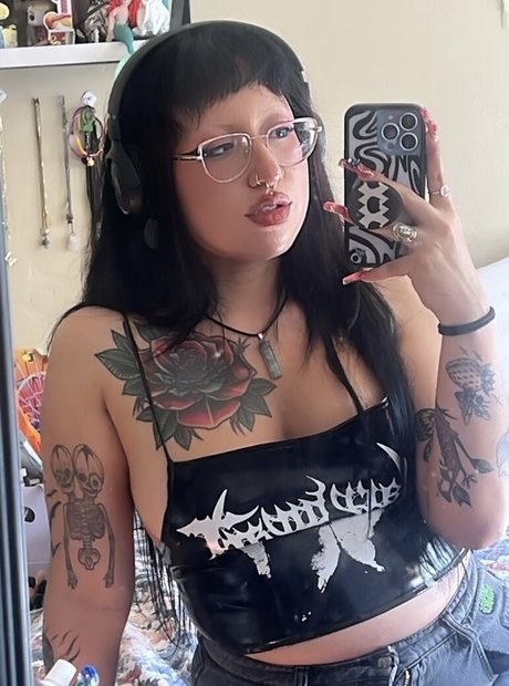 Damnitselin estrella exclusiva foto