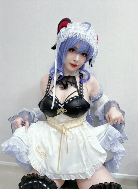 piercing asiático onlyfans bonito perfecto foto