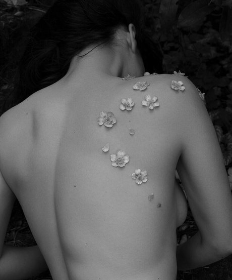 Nicole Vaunt buen modelo foto