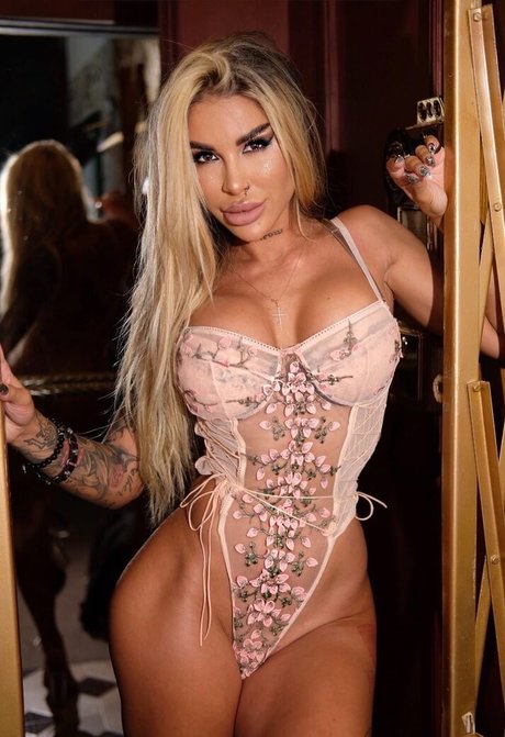 Mayya Krasilnikova linda estrella galería