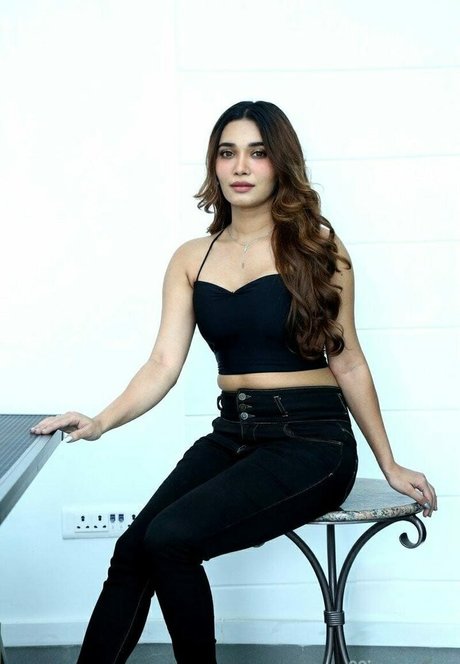 Jenifer Emmanuel estrella sexy recopilación