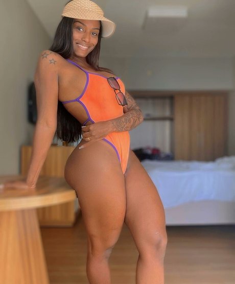 Rainhas De Bateria hermosa modelo imágenes