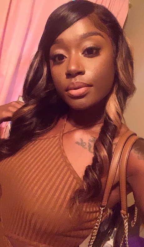 Lola B Tango estrella porno sexy fotos