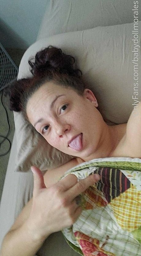 Babydoll Morales desnudos estrella galería