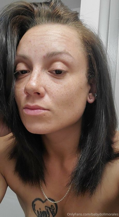 Babydoll Morales estrella adulta fotos