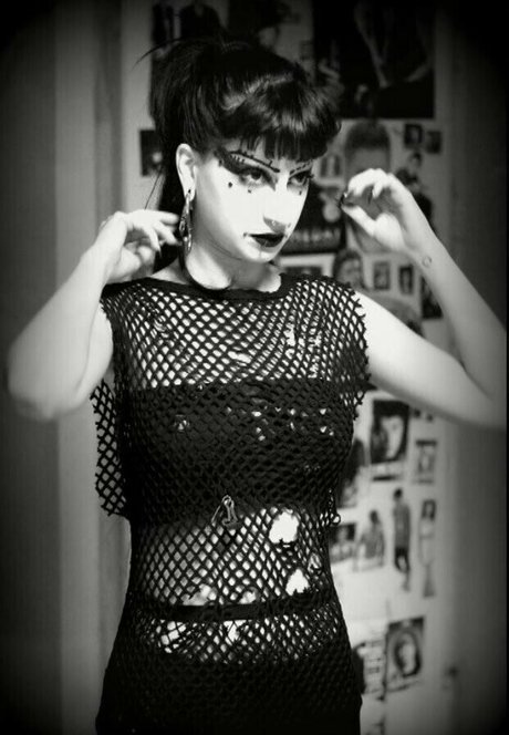 adamnotoscar modelo de alta calidad archivo