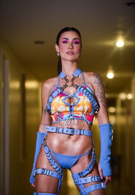 grandes tetas naturales onlyfans erótico hd fotos