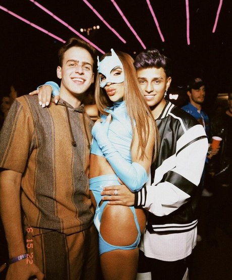 Rafa Uccman estrella porno hermosa foto