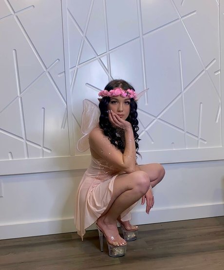 Shelby Dias modelo de alta calidad archivo