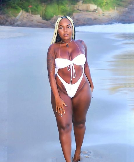 Sthefany Cristina hermosa estrella imágenes