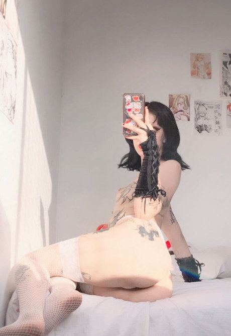 hardsentimentalz actriz atractiva fotos