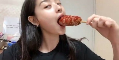 nayoungkim18 actriz sexual foto