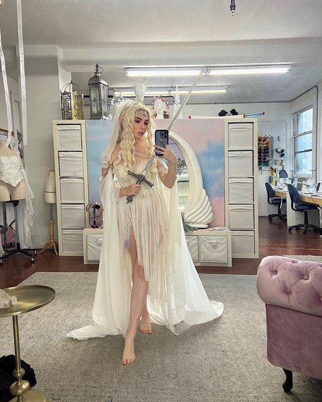 Emma Karla Peet mejor estrella imágenes