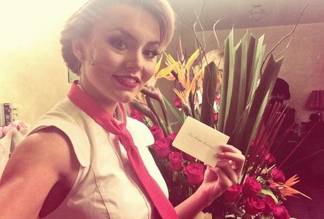 Angelique Boyer estrella porno xxx recopilación