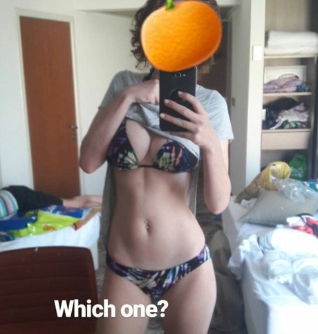 Liora Fin modelo porno archivo