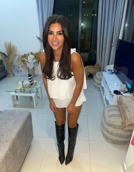 Chelsea Scott modelo de alta calidad imágenes