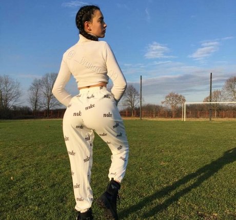 Ivana S_ estrella porno hermosa recopilación