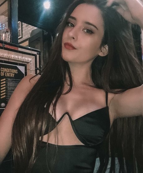 ASMR With Allie estrella libre archivo