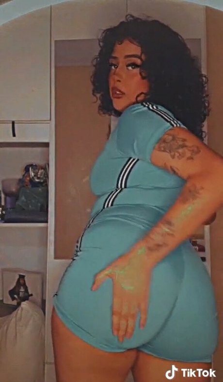 orgasmo de milf onlyfans parte superior sexy imagen