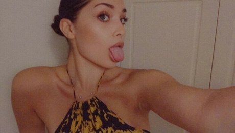 Georgia Seremeta estrella porno en alta definición fotos