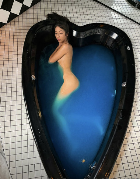 Sweet baaaby modelo de alta definición archivo