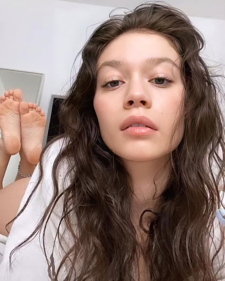 Paige Searcy modelo exclusivo imagen