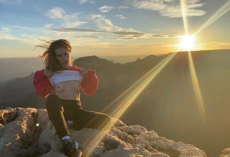 Sheerle Dove estrella porno superior galerías