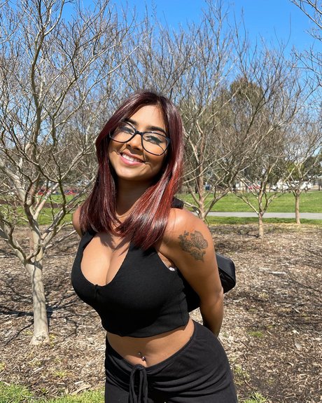 Chrissymenzies modelo foto