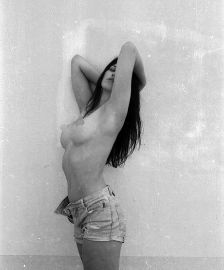 Alina Peter actriz de desnudos imágenes