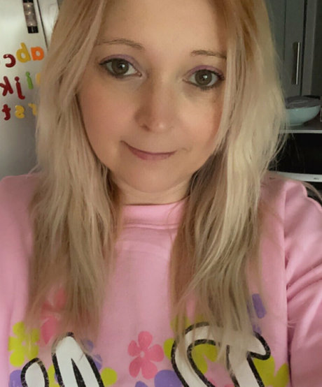 onlyfans muy delgadas xxx hd imágenes