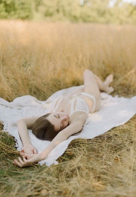 Sophei Bird modelo libre foto