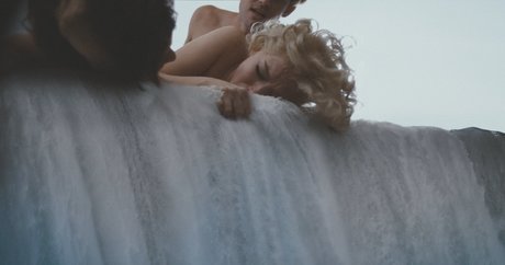 Ana Celia De Armas modelo desnuda recopilación