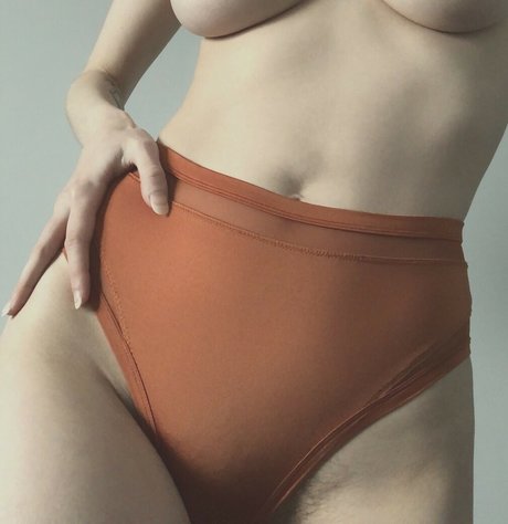 weedcommie desnudos de modelos recopilación