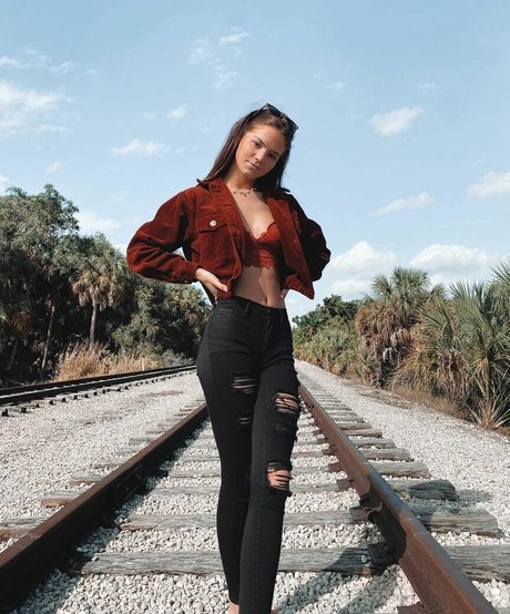 lillyackerman modelo mejor fotos