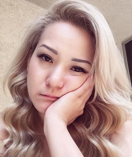 Reina Scully libre de estrellas galerías